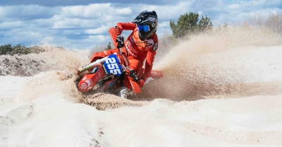 Equipo español femenino de motocross está listo para disputar el título mundial