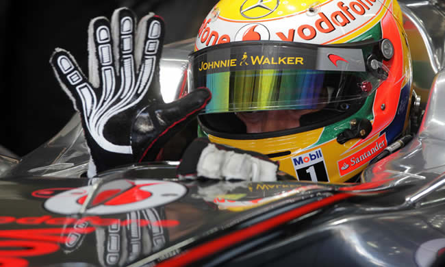 Hamilton: "Estoy poniendo el coche en la primera fila este año"