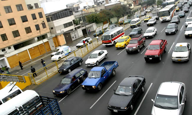 Comercialización de vehículos nuevos supera las 14 mil unidades en enero