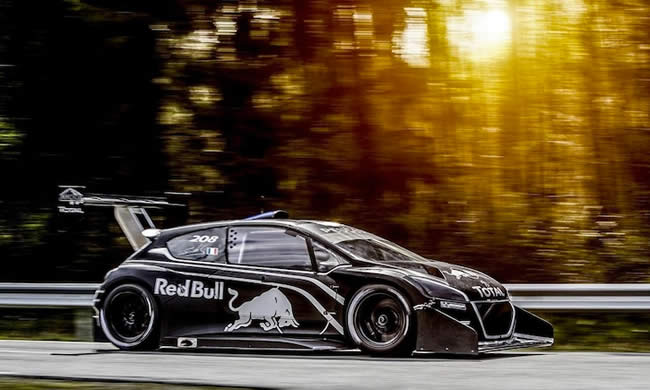 Peugeot y Loeb hacen una prometedora primera aclimatación al Pikes Peak