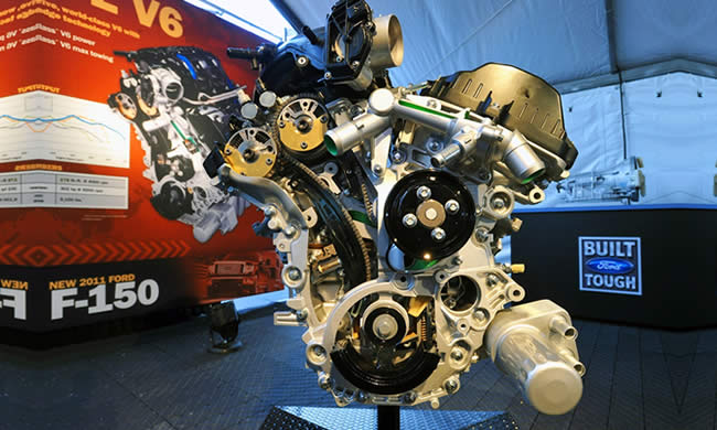 El motor Ford EcoBoost V6 impulsa a Colin Braun para nuevos récords de velocidad en Daytona