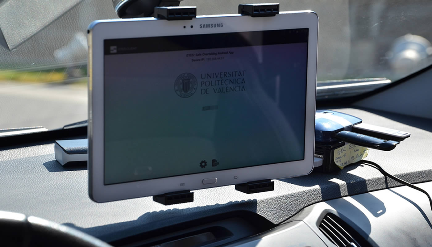 EYES: Seguridad a la hora de adelantar en carretera