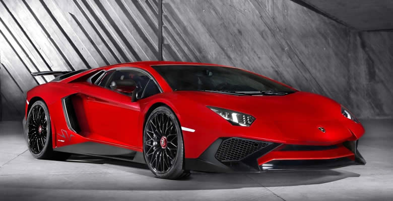 Lamborghini Aventador LP 750-4 SV,uno de los autos de producción más veloces