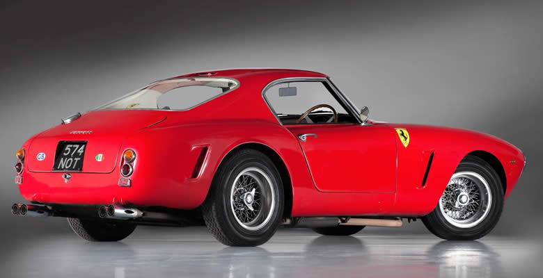 Ferrari: dos joyas clásicas a la venta en subasta benéfica