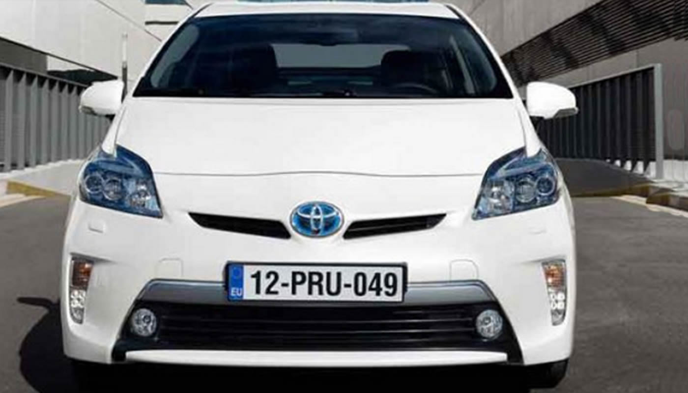 Ford planea construir rival para el Prius