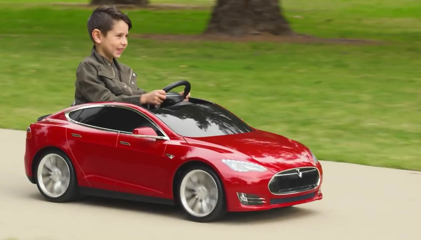 Un nuevo juguete: el Tesla Model S