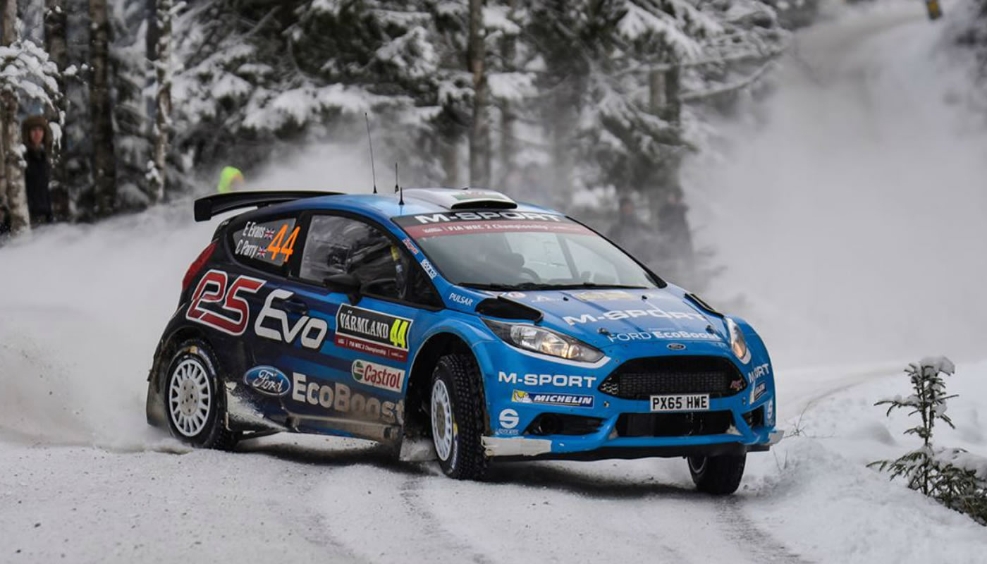 Elfyn Evans gana en Suecia la WRC2