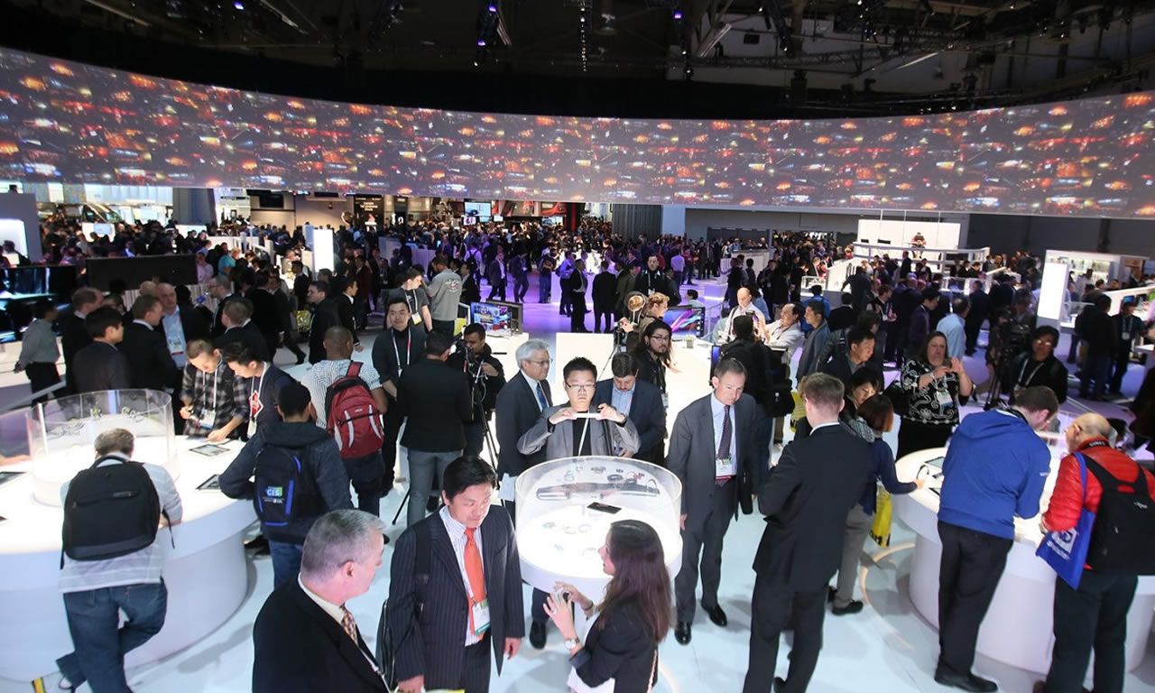 Tecnología automotriz y aparatos para el hogar se han robado la atención del CES 2017