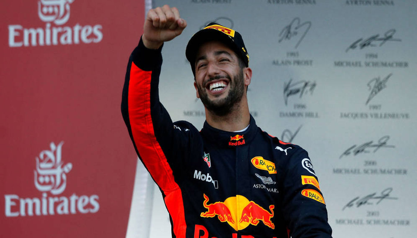 Ricciardo dio el golpe en Azerbaiyán