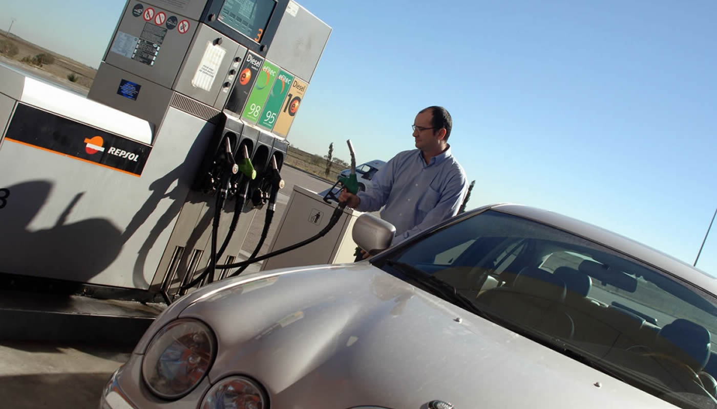 Tips para evitar el consumo excesivo  de combustible en tu vehículo