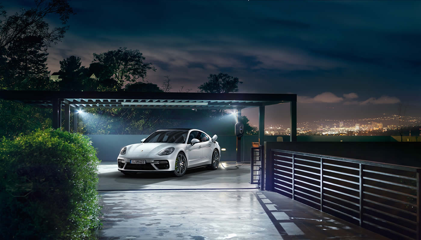 Porsche, desde el 2011, en su rol de precursor en movilidad eléctrica,