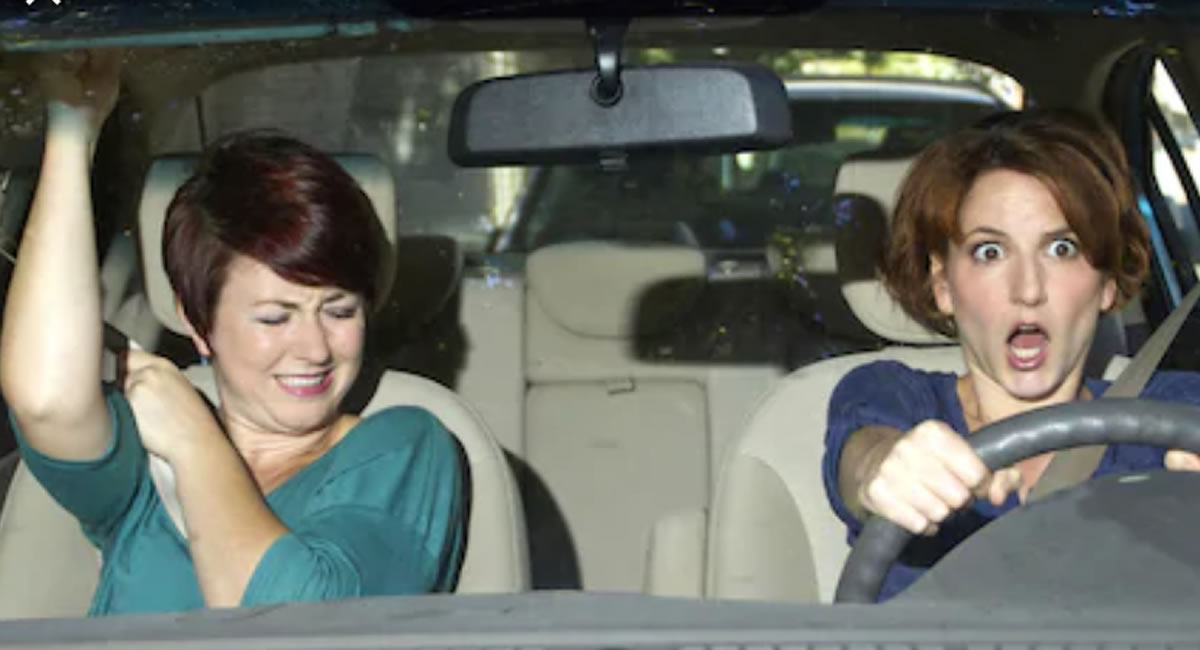 Fiestas de fin de año: ¿Qué hacer en una emergencia vehicular?