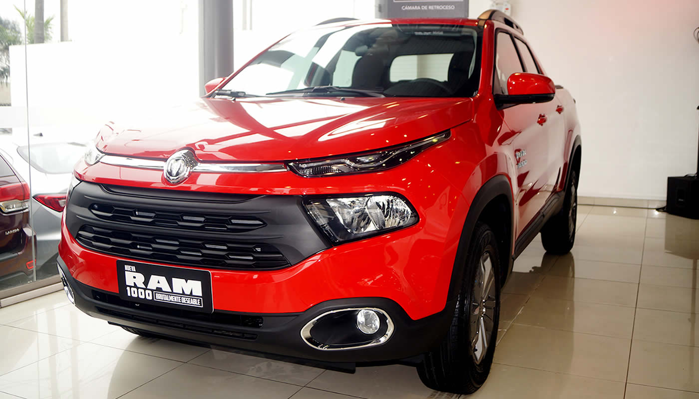 Ram 1000 es presentada en la inauguración de la nueva sucursal de Divemotor