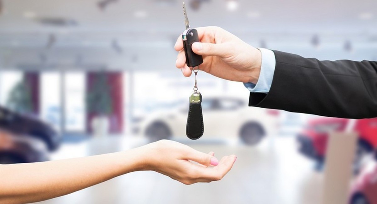 Transferencias de vehículos usados disminuyeron 4.5% en agosto respecto al mismo mes del 2020