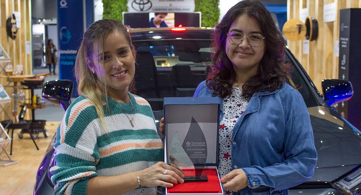 Reconocimiento a Toyota del Perú en Transporte Sostenible 2023 por su módulo de sostenibilidad