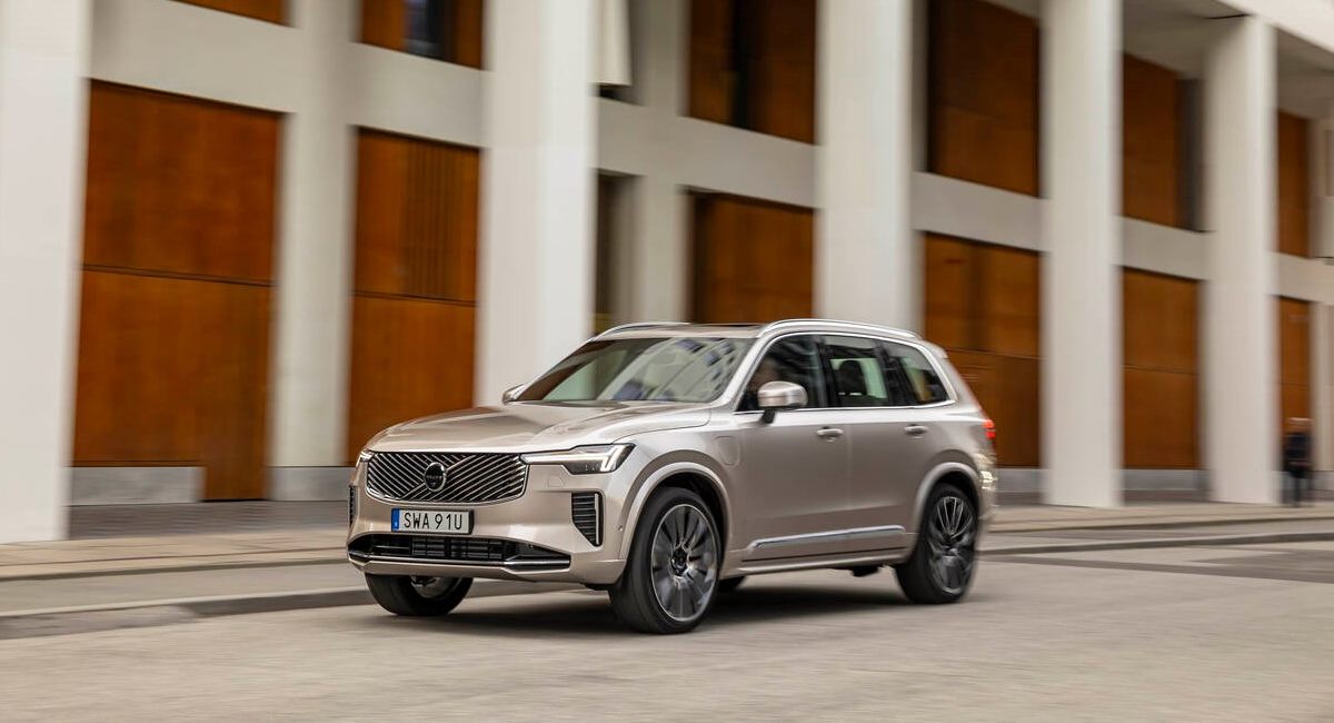 Volvo XC90