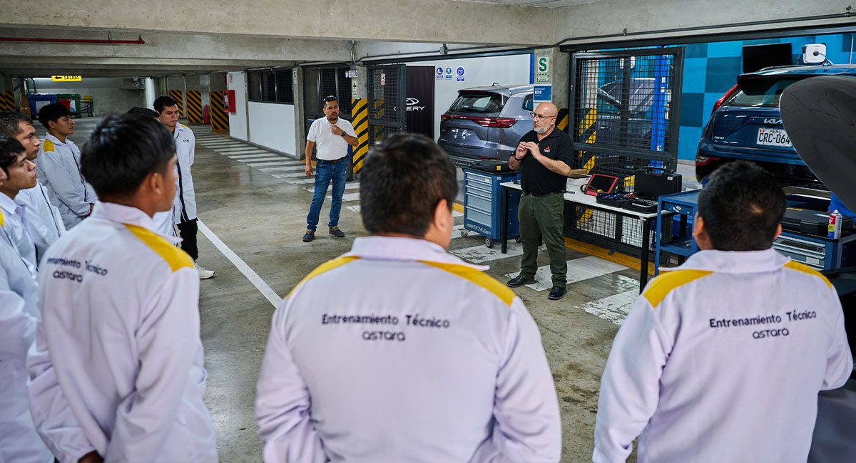 Astara y Cibertec se unen para entrenar a sus técnicos en todo el país